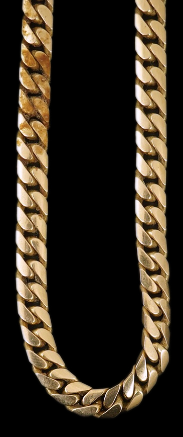 A modern 9ct gold curb link chain